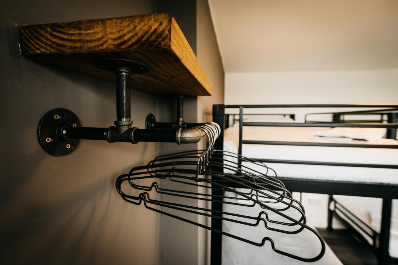 Mordon Bar And Lodge New Quay Екстериор снимка
